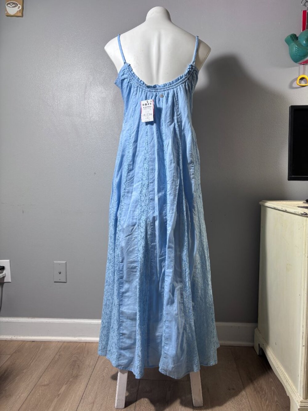 Roxy Flowy New with Tags Blue Jardin Bloom Maxi Dress Beach - Picture 2 of 2